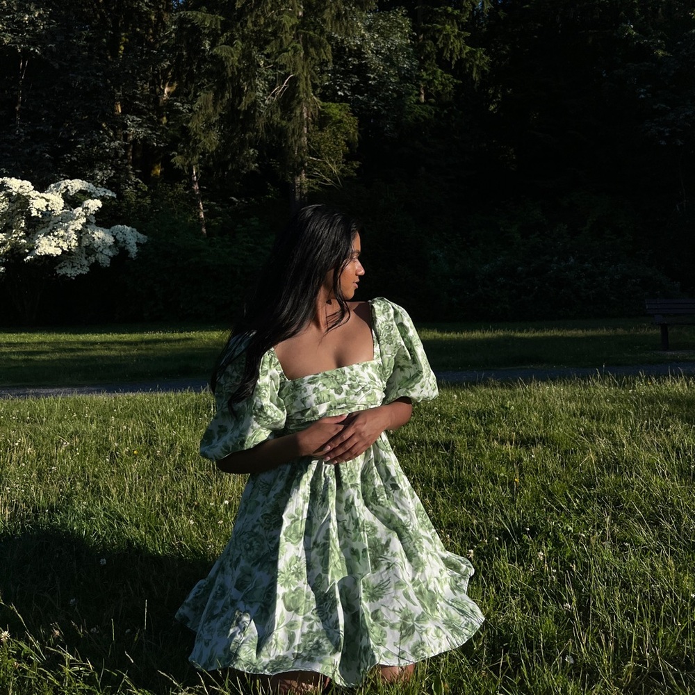 Floral Green Puff Sleeve Dress